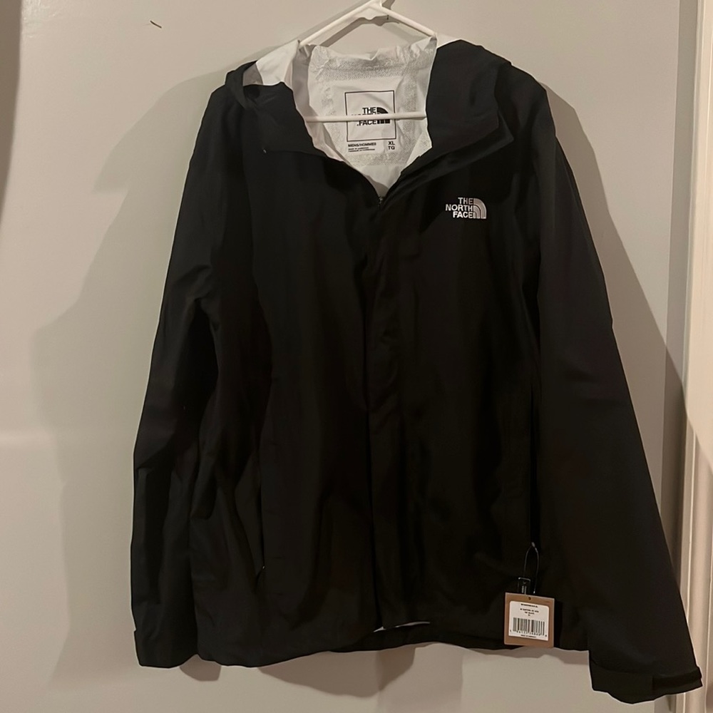 (New-With Tags) Men’s XL Black North Face Venture Rain Jacket